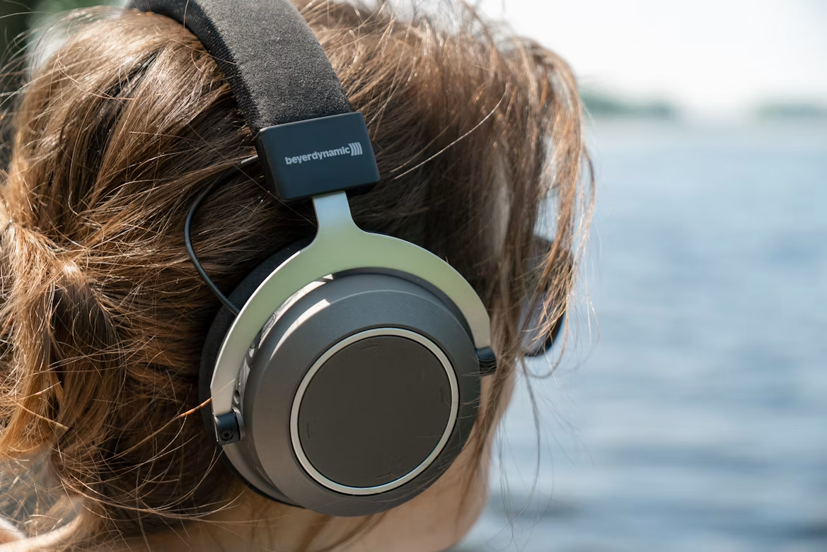 Cómo reparar audífonos bluetooth no prende paso a paso