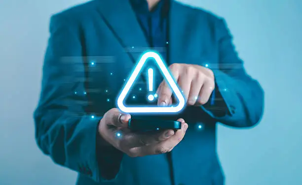 ¿Cómo saber si alguien espía tu celular? Señales de alerta y medidas de seguridad en 2026